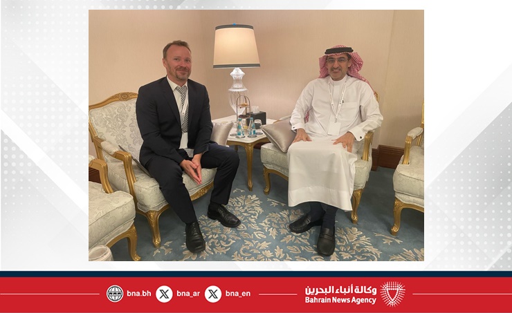 الرئيس التنفيذي لهيئة المعلومات والحكومة الإلكترونية يبحث تعزيز العلاقات وفرص التعاون الرقمي مع عدد من المنظمات الأممية